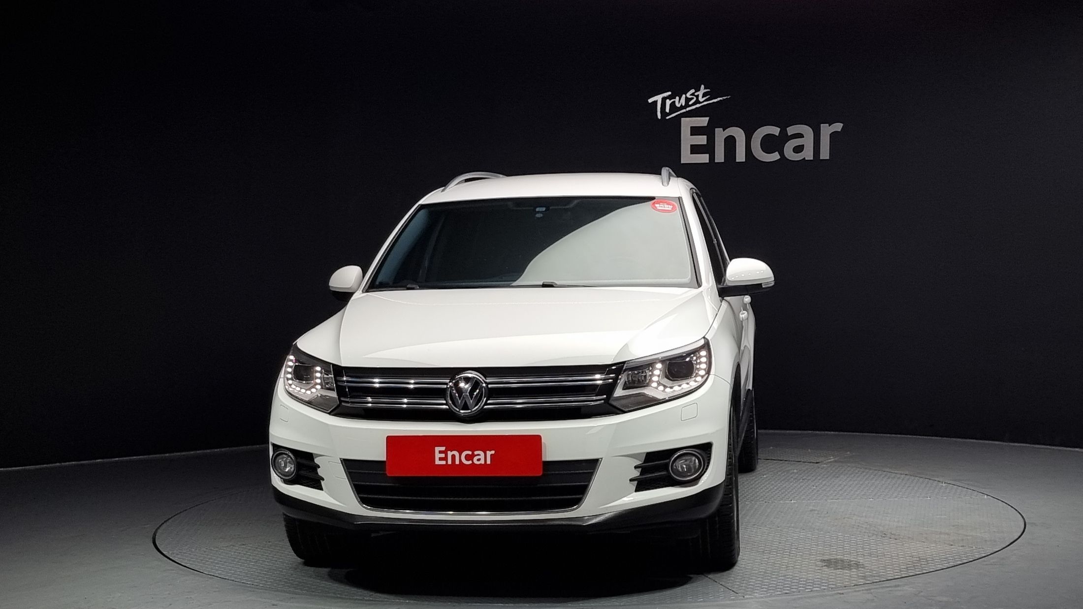 VOLKSWAGEN TIGUAN 2014