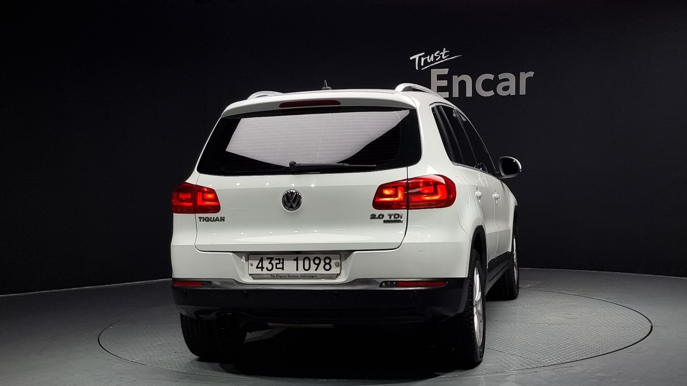 VOLKSWAGEN TIGUAN 2014