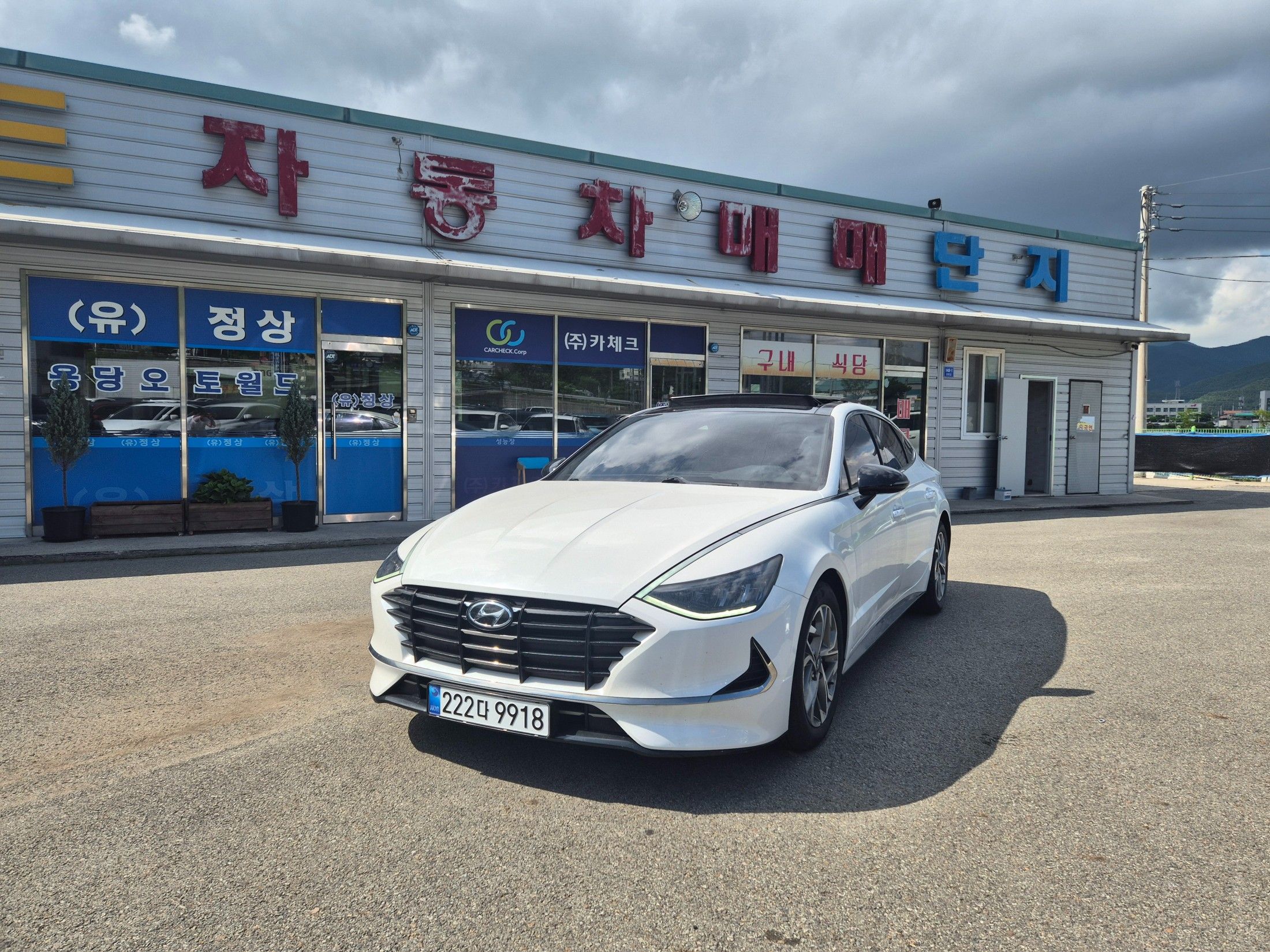 HYUNDAI SONATA DN8 2019