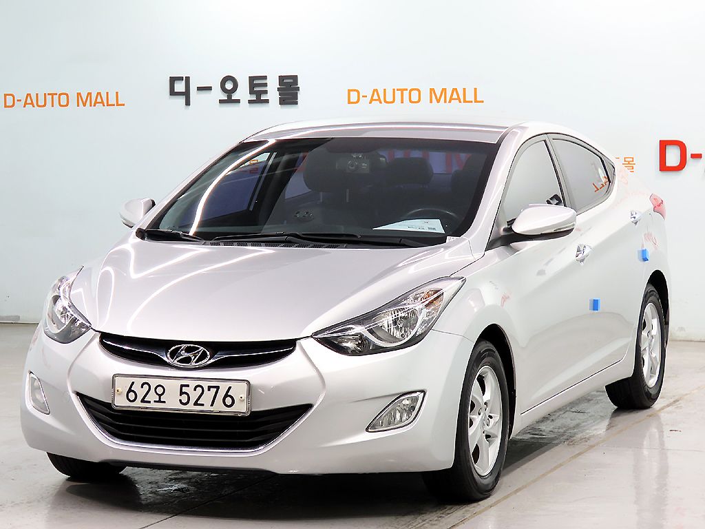 HYUNDAI AVANTE MD 2011