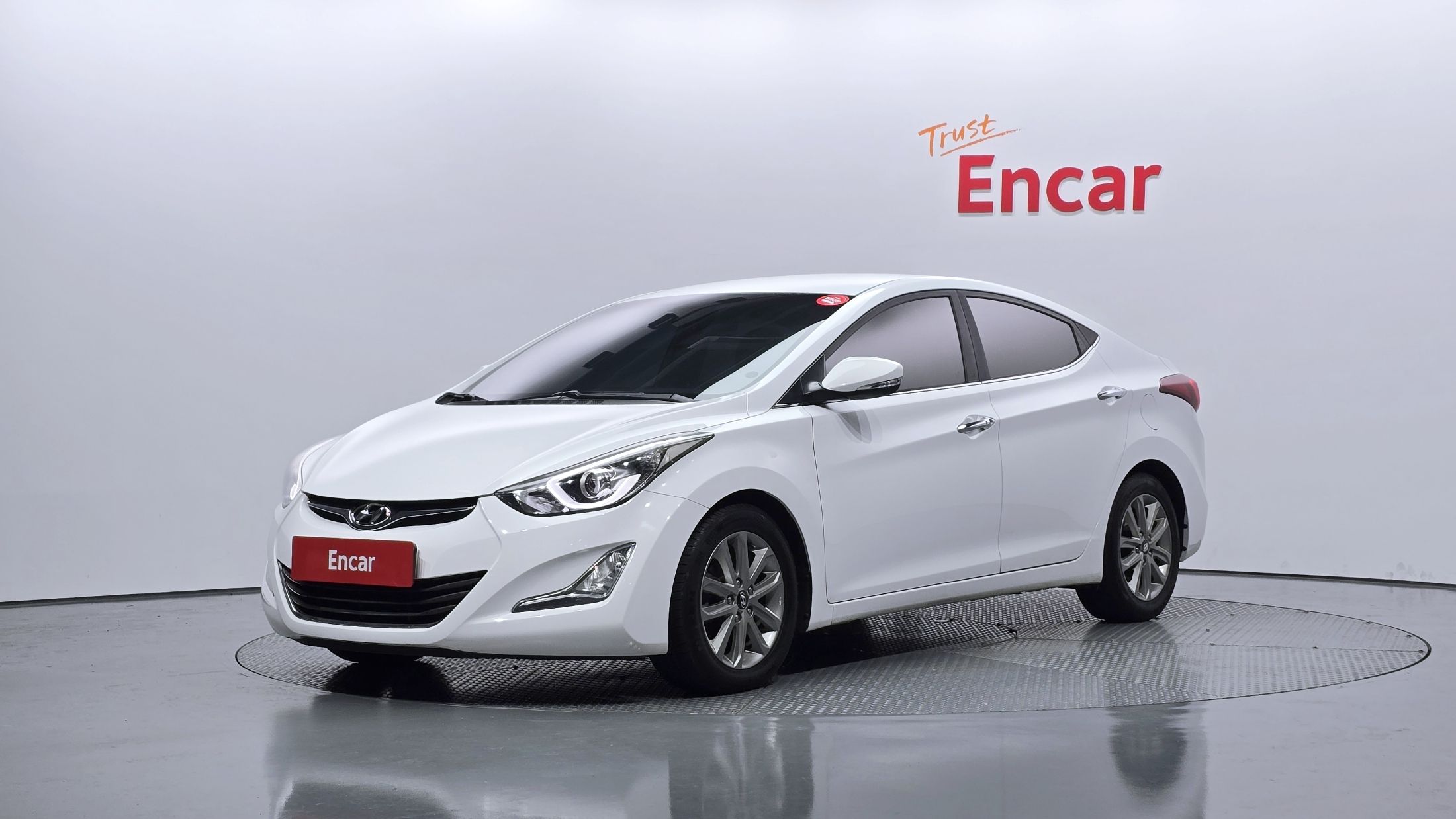 HYUNDAI AVANTE 2013