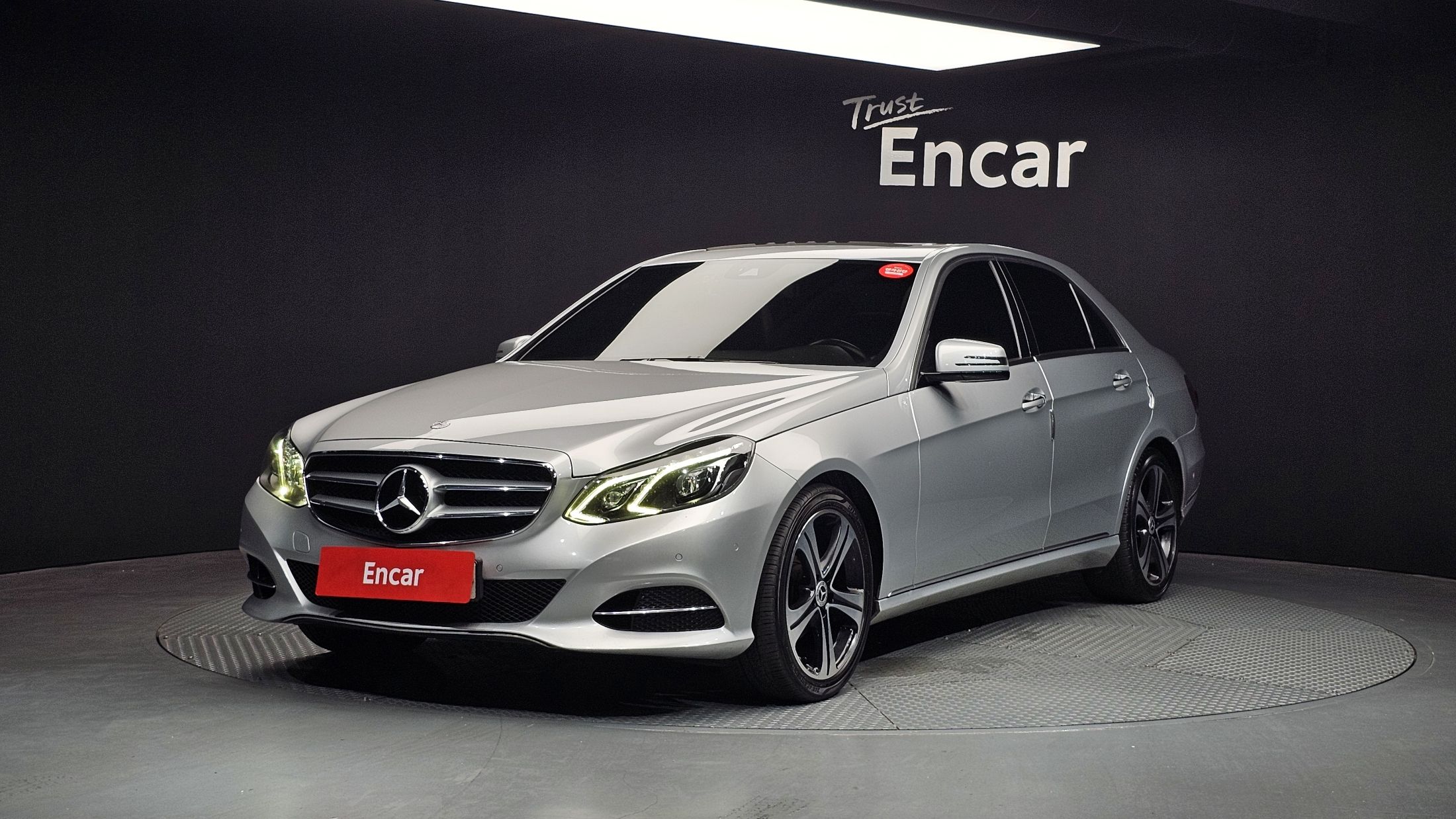 MERCEDES BENZ E-CLASS W212 2014
