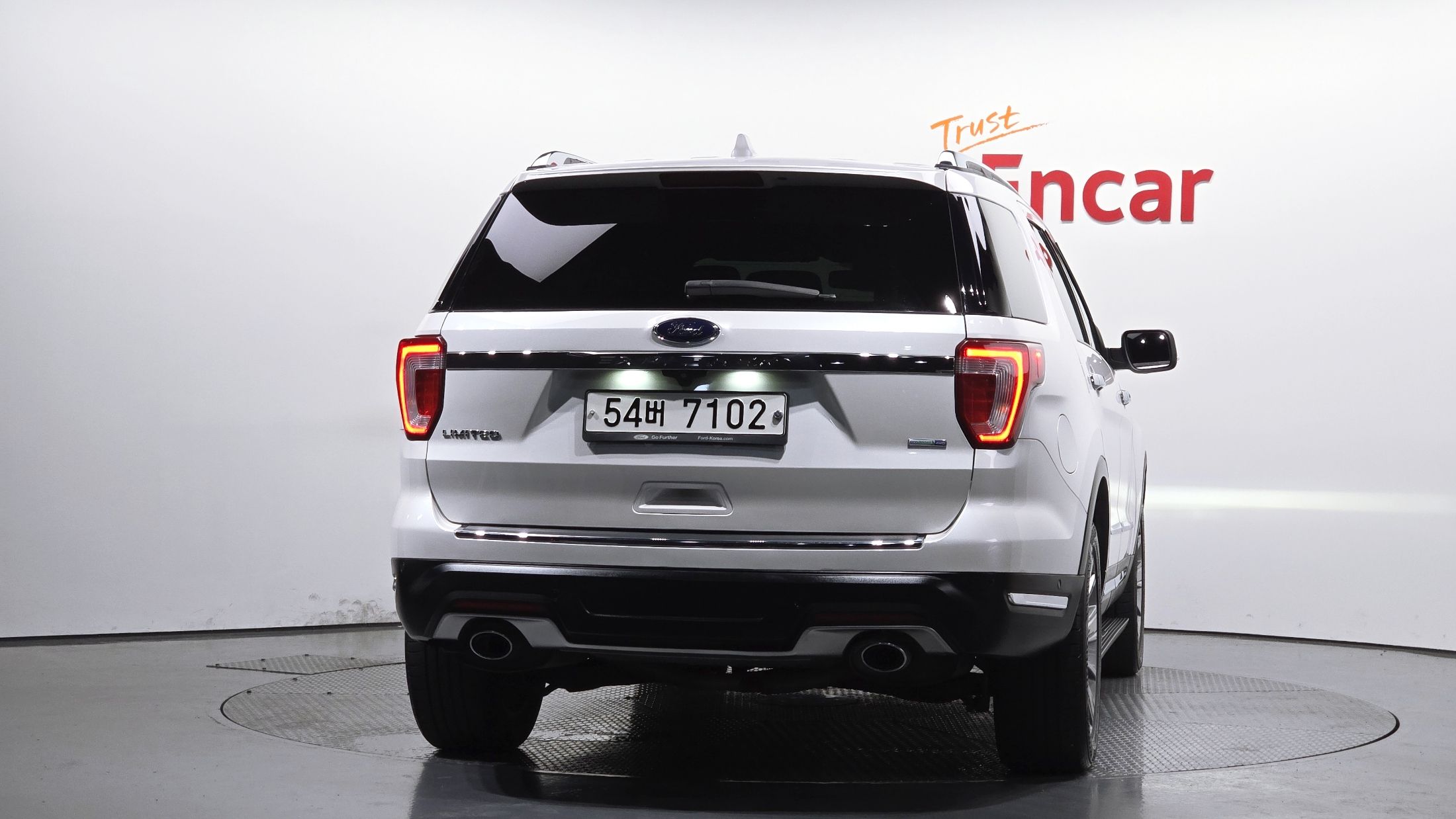 FORD EXPLORER 2018