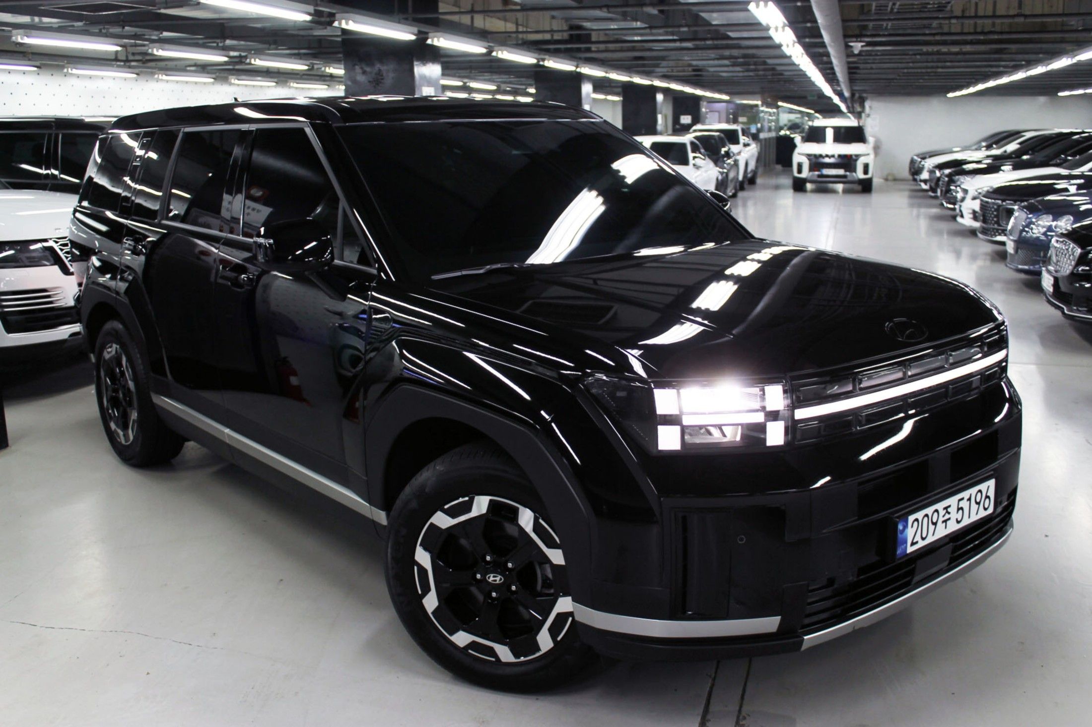 HYUNDAI SANTAFE MX5 2023
