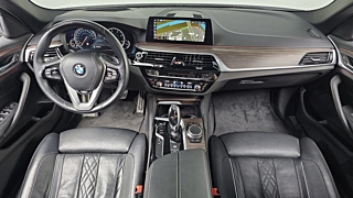 BMW 5-SERIES G30 2017