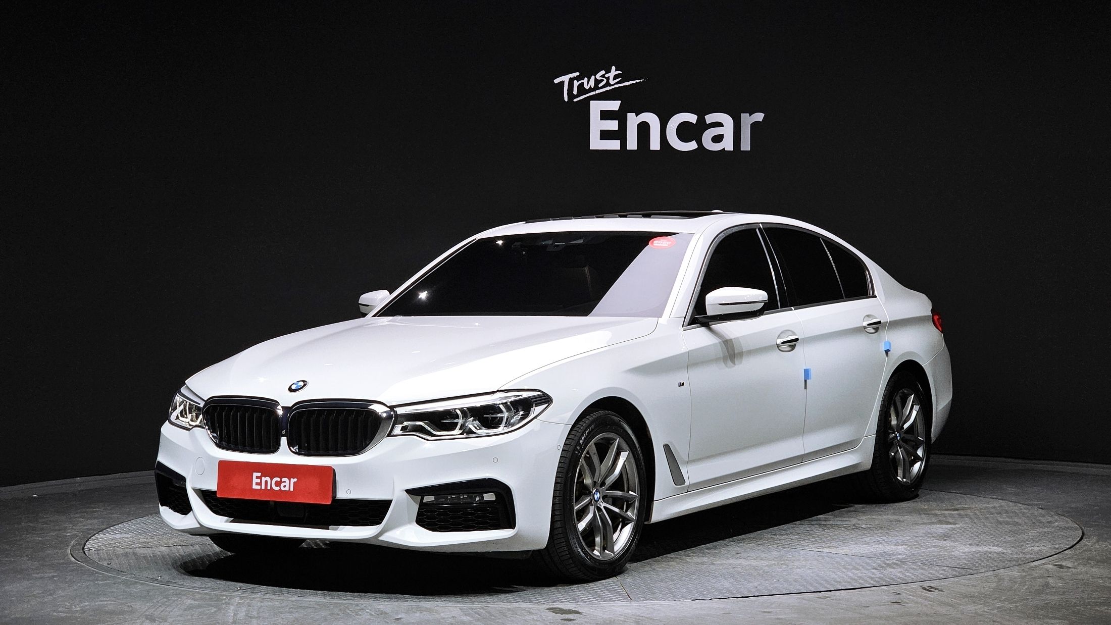 BMW 5-SERIES G30 2018