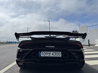 LAMBORGHINI HURACAN 2022