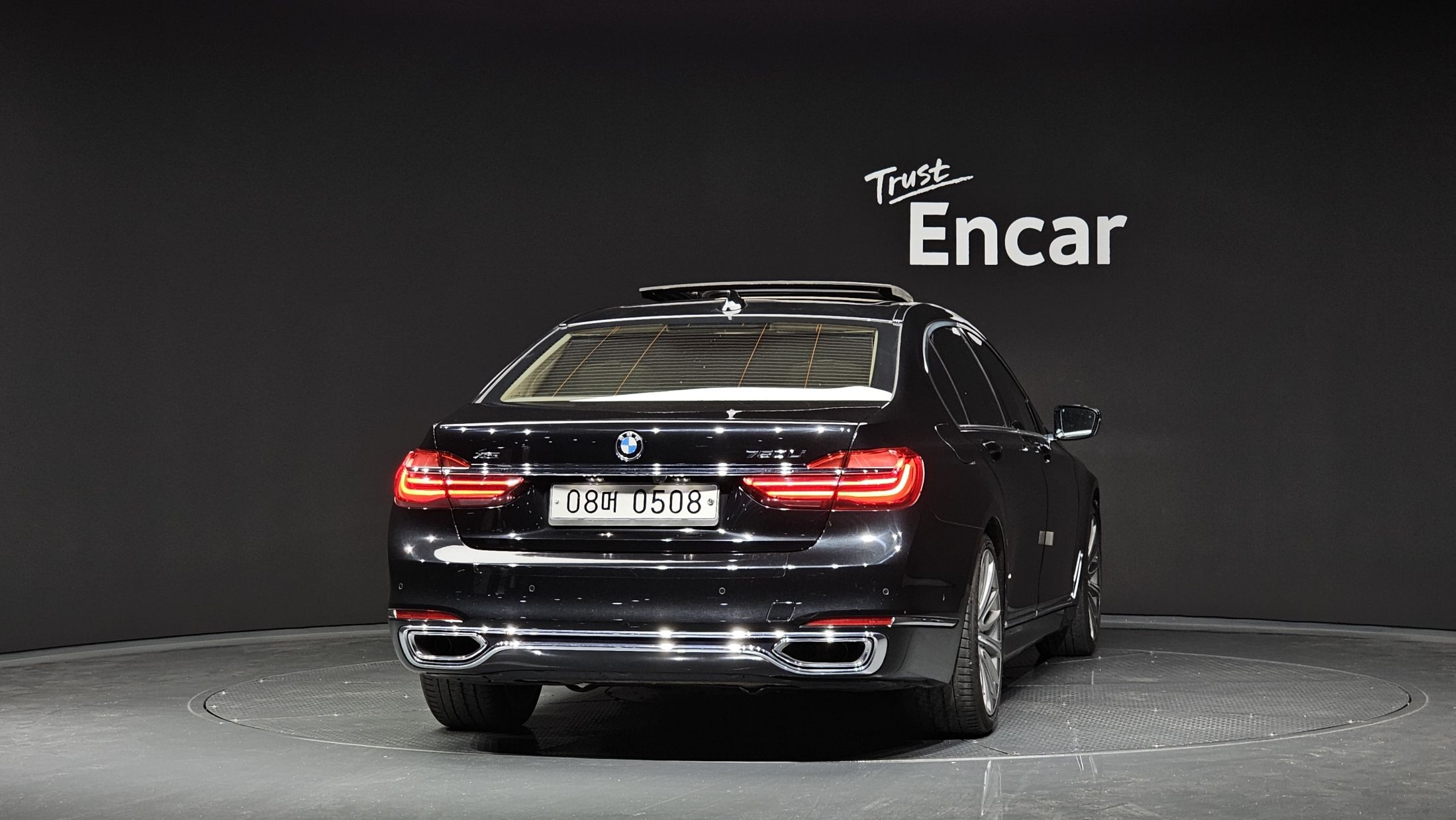 BMW 7-SERIES G11 2015