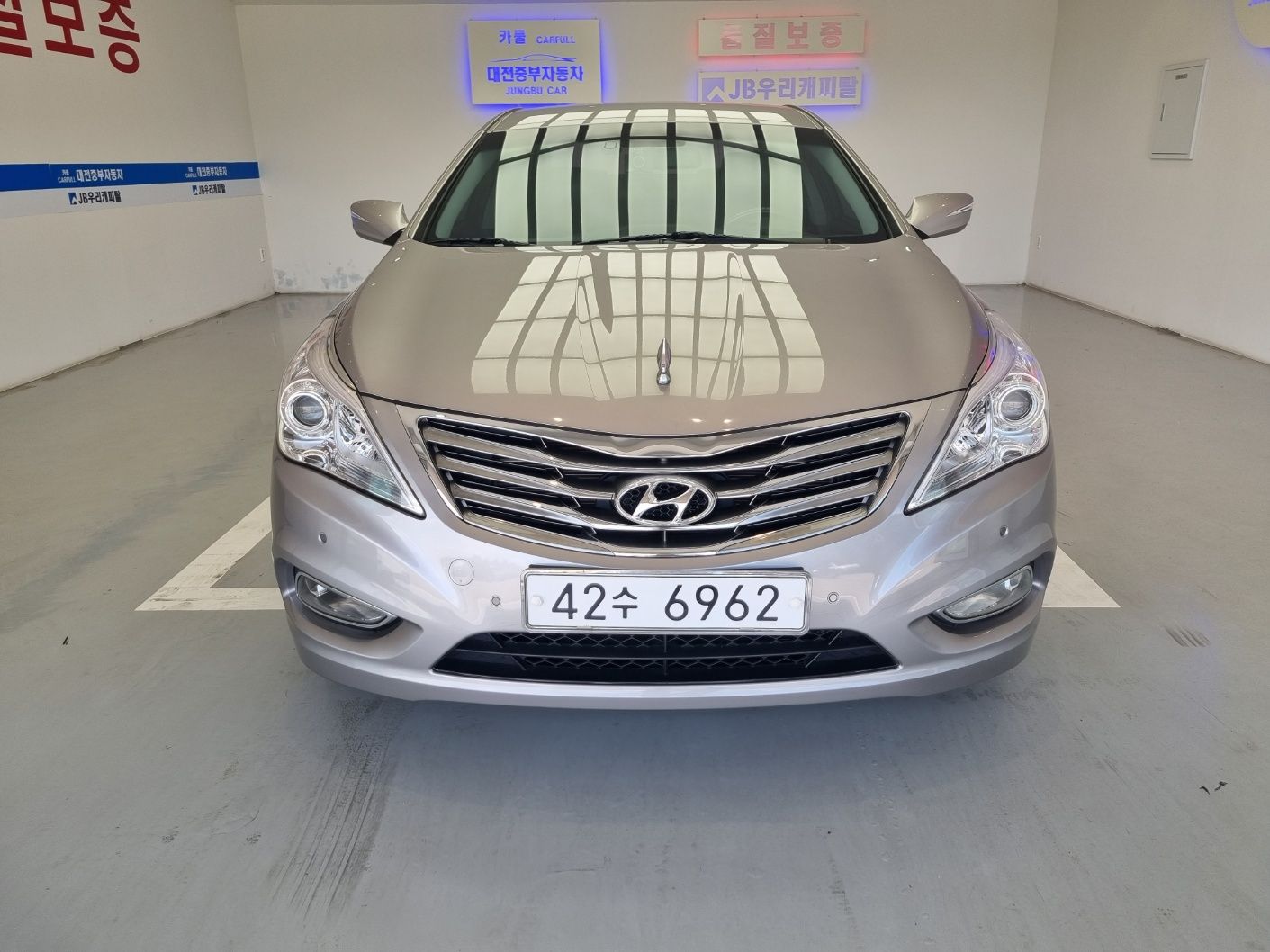 HYUNDAI GRANDEUR HG