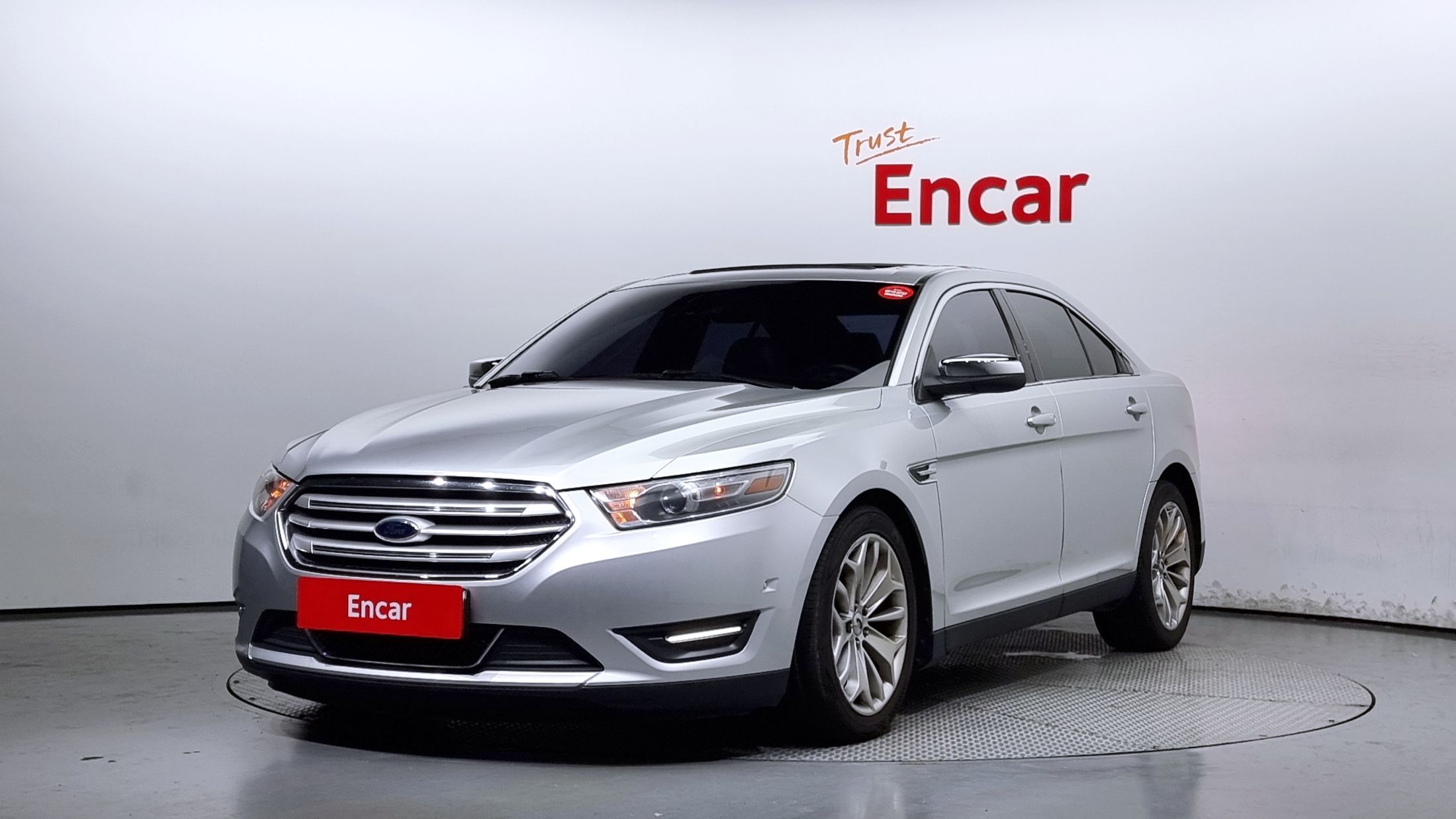 FORD TAURUS