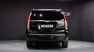 CADILLAC ESCALADE 2017