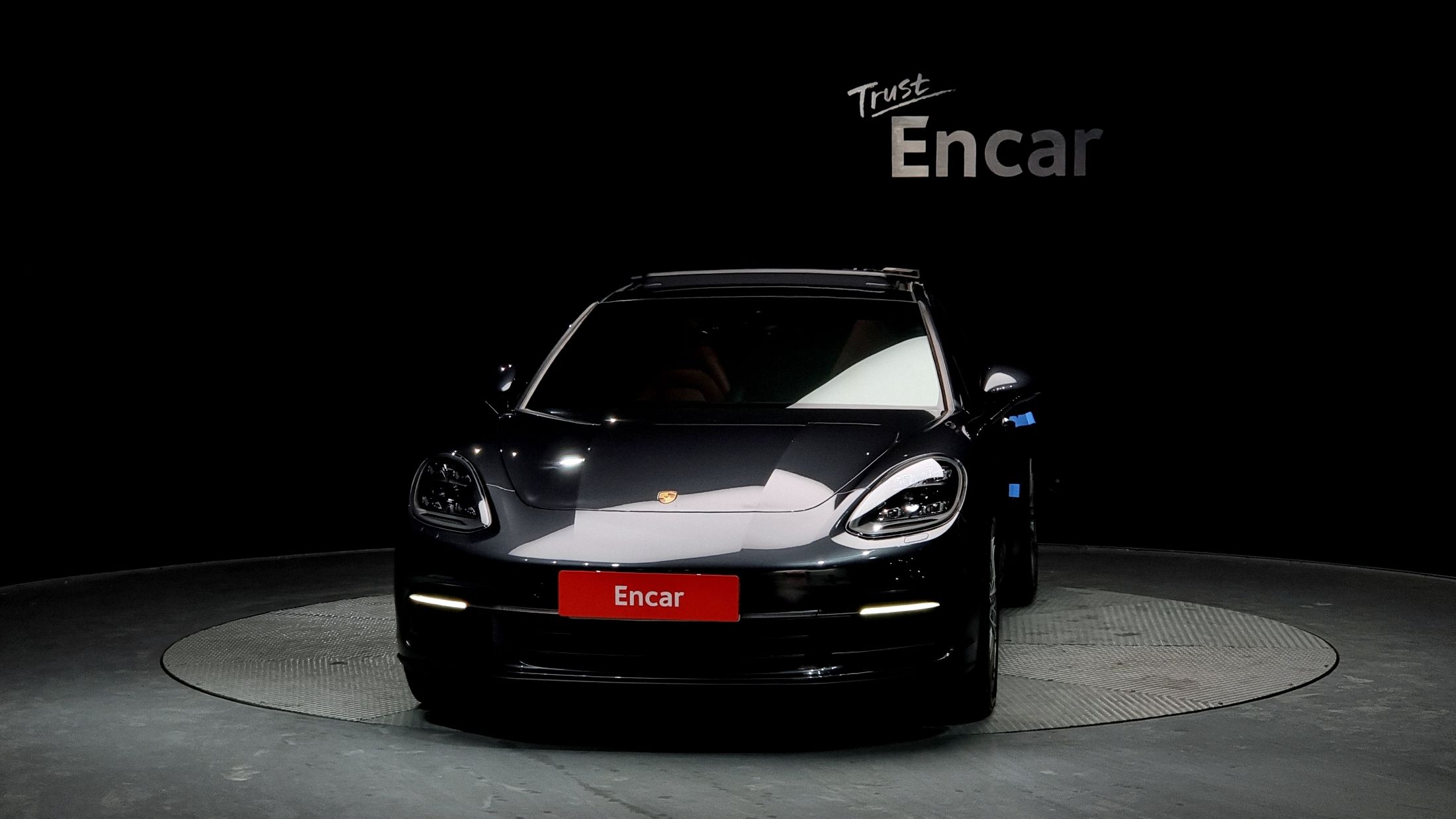 PORSCHE PANAMERA 971 2017