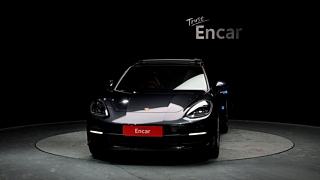 PORSCHE PANAMERA 971 2017