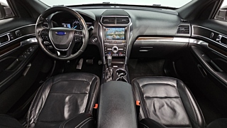 FORD EXPLORER 2017