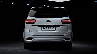 KIA CARNIVAL 2018