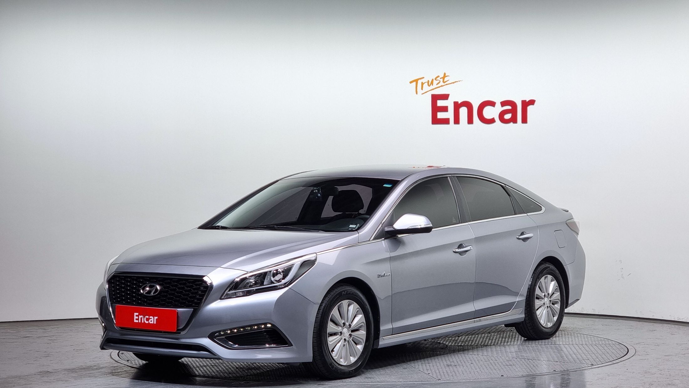 HYUNDAI LF SONATA HYBRID 2015