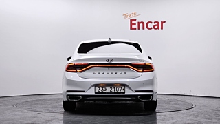 HYUNDAI GRANDEUR IG HYBRID 2017