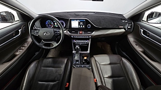 HYUNDAI GRANDEUR IG HYBRID 2017