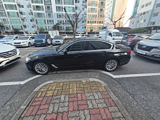 BMW 5-SERIES G30 2021