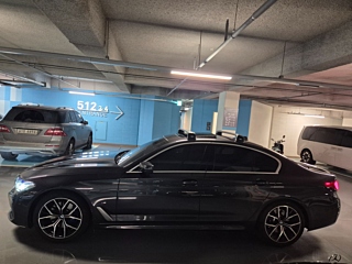 BMW 5-SERIES G30 2023