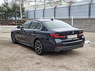 BMW 5-SERIES G30 2021