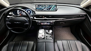 GENESIS G80 RG3 2022