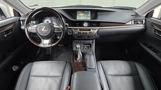 LEXUS ES300H 2016