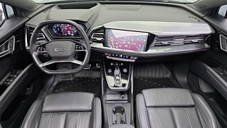 AUDI Q4 E-TRON F4 2022