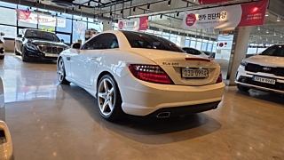 MERCEDES BENZ SLK-CLASS 2016