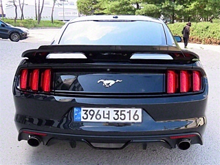FORD MUSTANG 2017