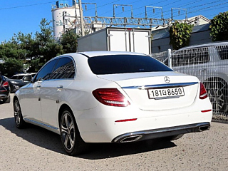 MERCEDES BENZ E-CLASS W213 2018