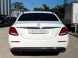 MERCEDES BENZ E-CLASS W213 2018