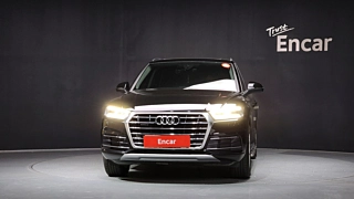 AUDI Q5 FY 2020