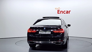 BMW 7-SERIES G11 2018