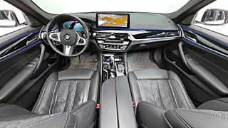 BMW 5-SERIES G30 2022