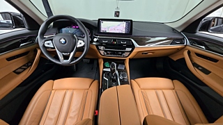 BMW 5-SERIES G30 2022