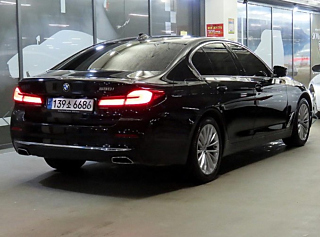 BMW 5-SERIES G30 2022