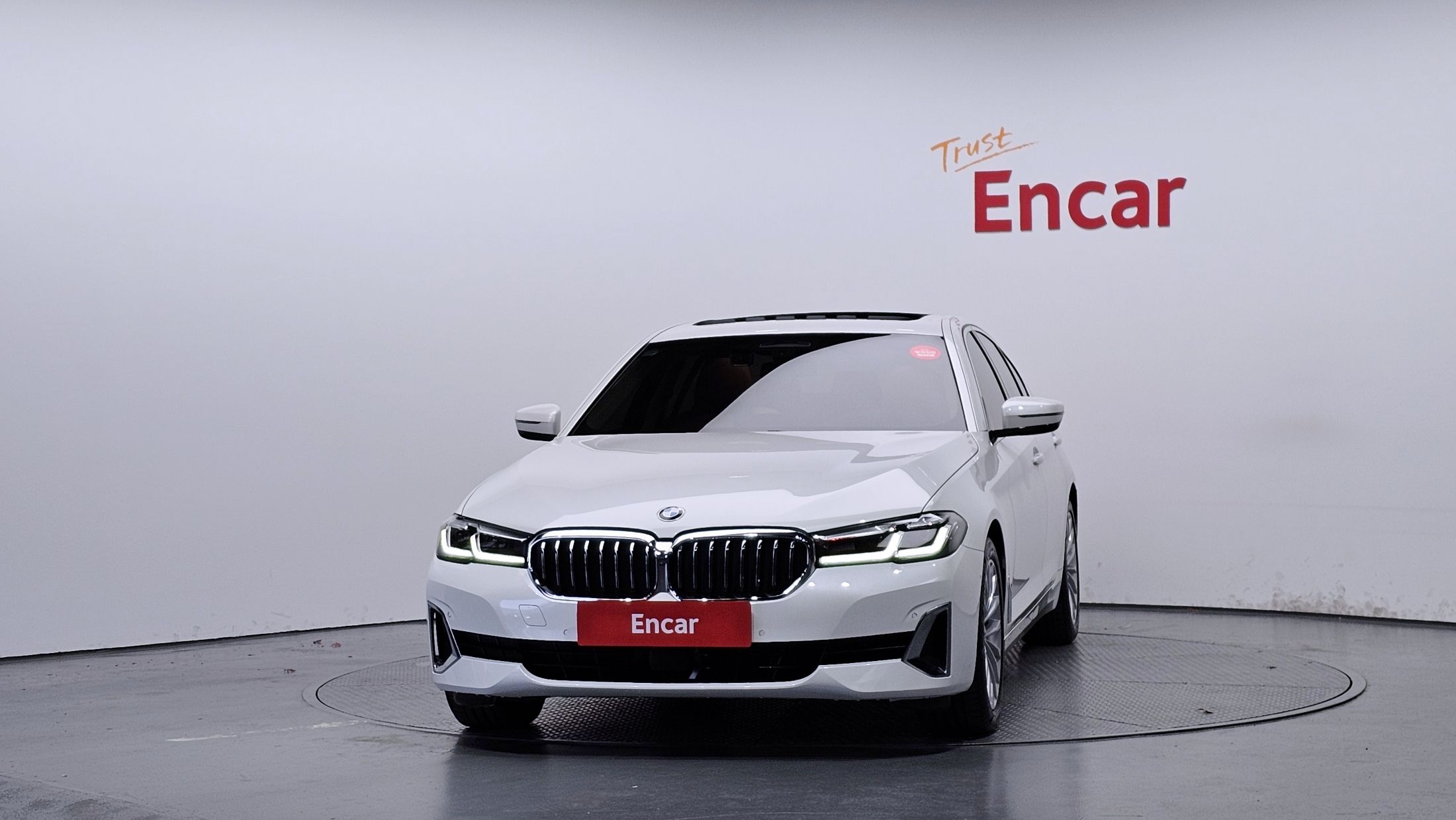 BMW 5-SERIES G30 2021