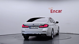 BMW 5-SERIES G30 2021