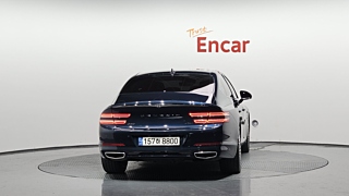 GENESIS G80 RG3 2022