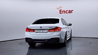 BMW 5-SERIES G30 2020