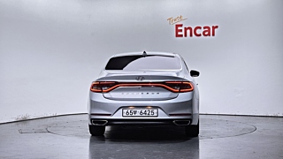 HYUNDAI GRANDEUR IG 2017