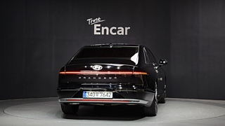 HYUNDAI GRANDEUR GN7 2023