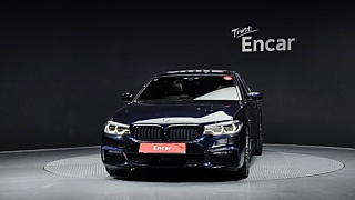 BMW 5-SERIES G30 2019
