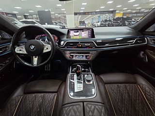 BMW 7-SERIES G11 2022
