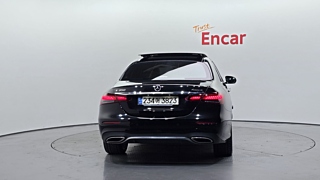 MERCEDES BENZ E-CLASS W213 2021