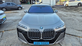 BMW I7 G70