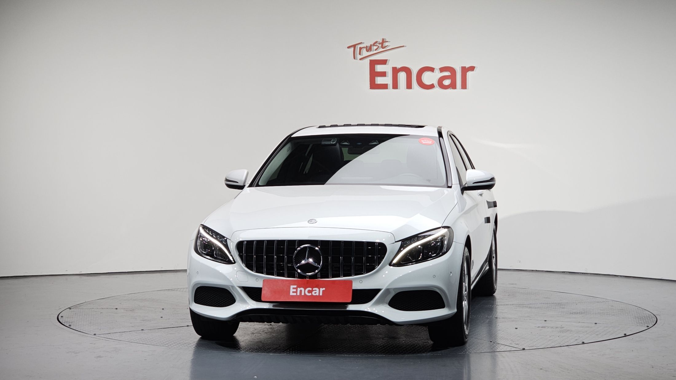 MERCEDES BENZ C-CLASS W205 2016