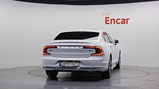 VOLVO S90 2021