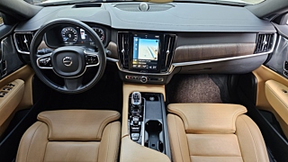 VOLVO S90 2021